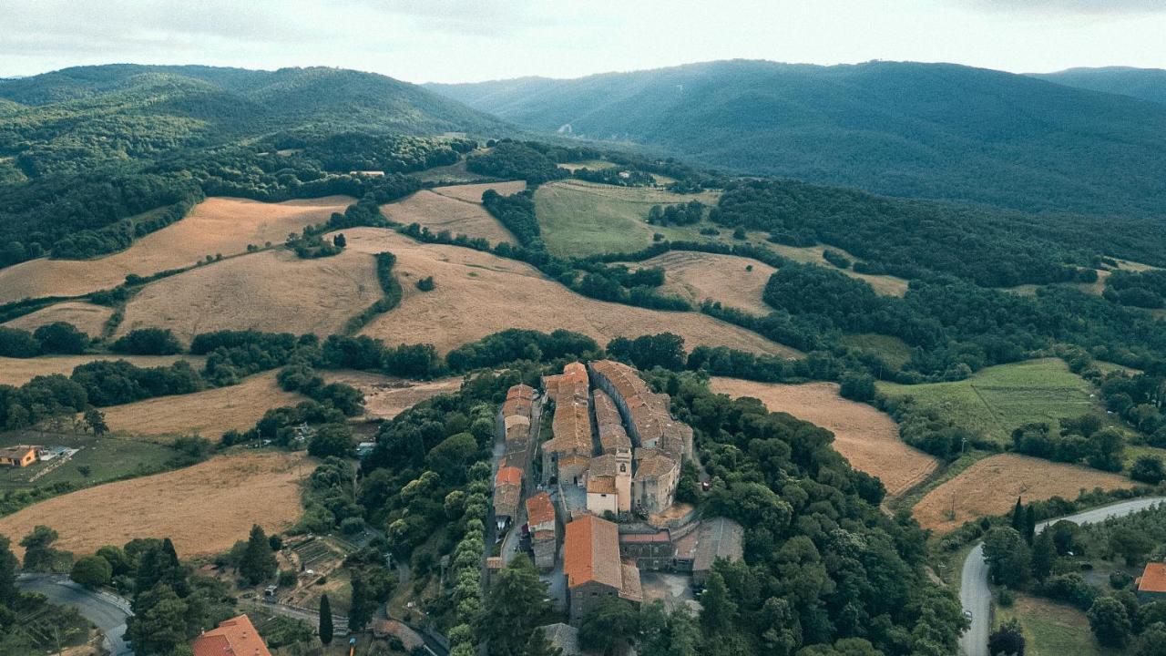 Buongiorno Maestra Di Monteverdi Marittimo, Borgo Di Canneto Canneto  Buitenkant foto