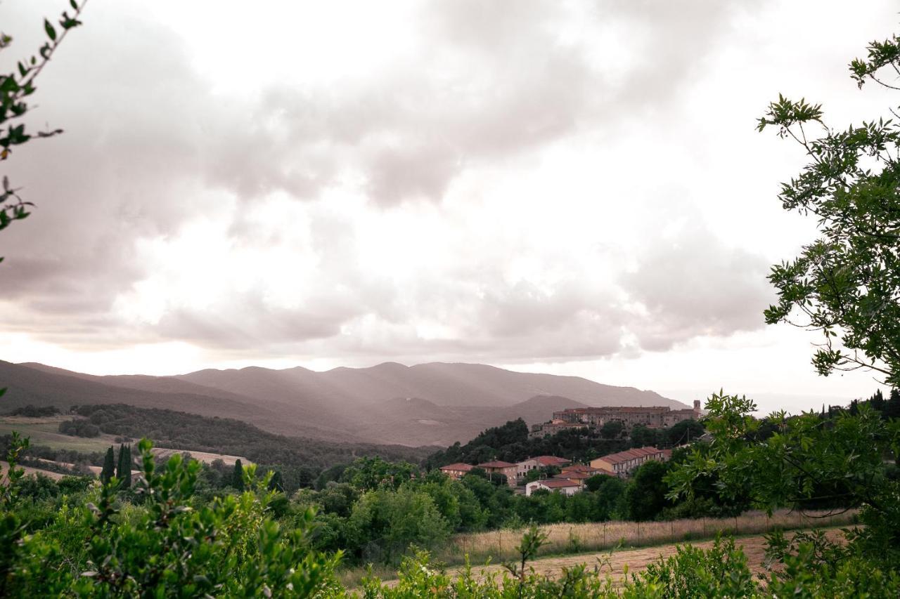 Buongiorno Maestra Di Monteverdi Marittimo, Borgo Di Canneto Canneto  Buitenkant foto